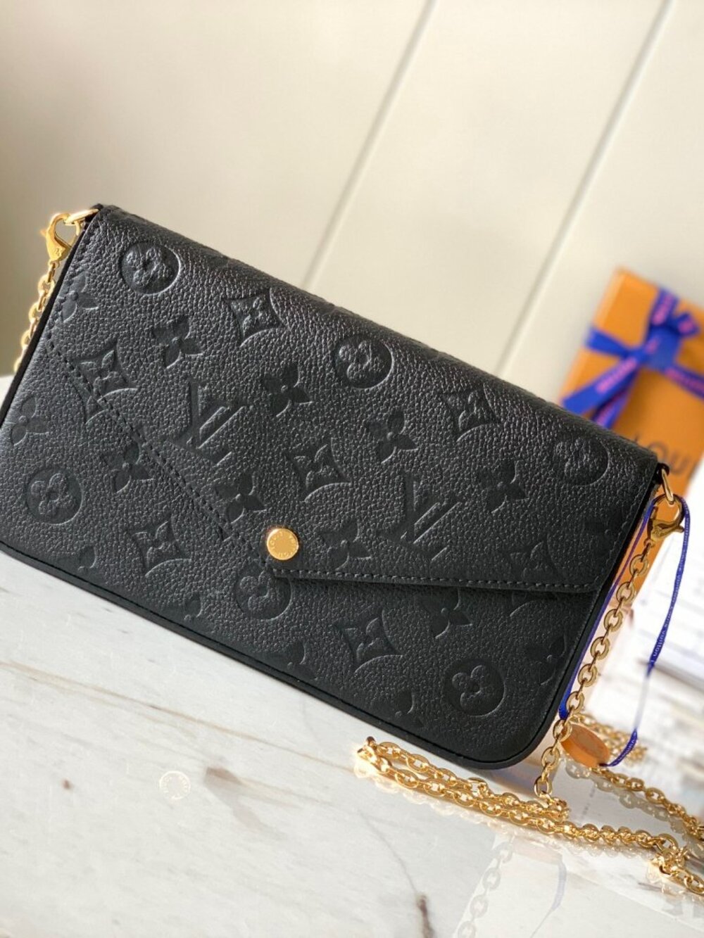 lv FÉLICIE POCHETTE Monogram Empreinte Leather